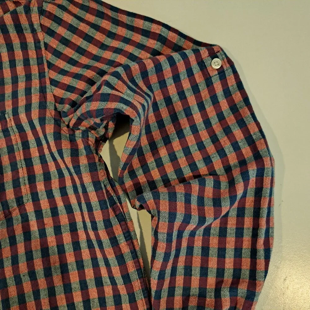 Banana Republic Men's Medium Linen Standard Fit Long Sleeve Button Down Shirt